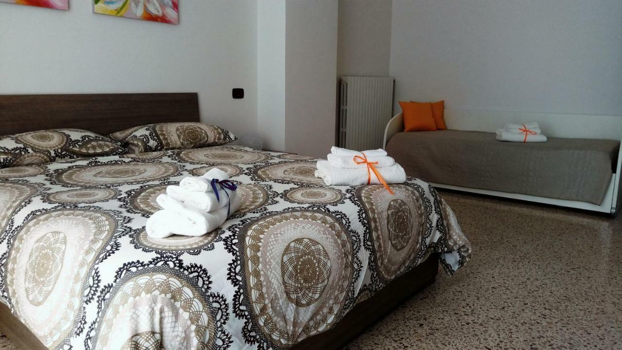 B&B Malaga Salerno Exterior photo